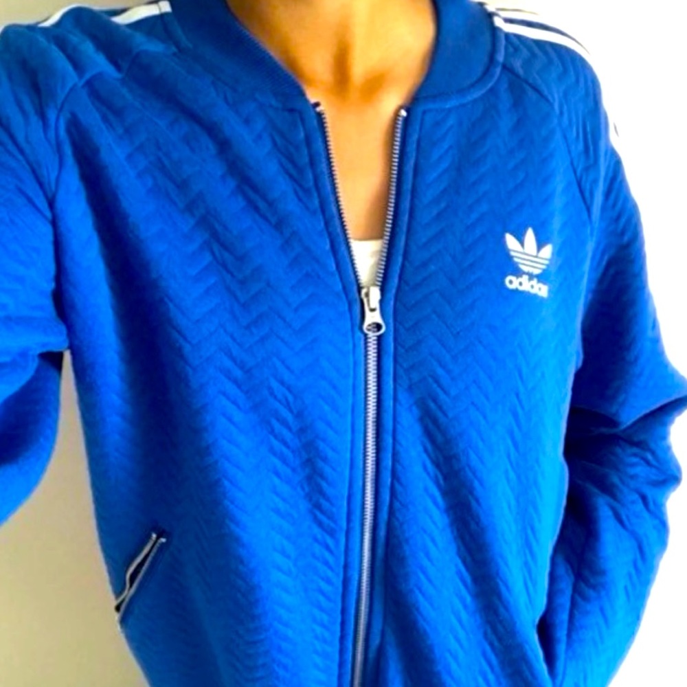 💙Blue Quilted Chevron Adidas Jacket💙